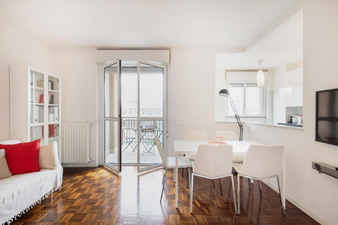 Easylife - Accogliente Dimora Con Balcone Apartment Mailand