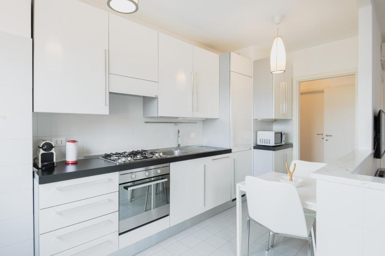 Apartment Easylife - Accogliente Dimora Con Balcone *